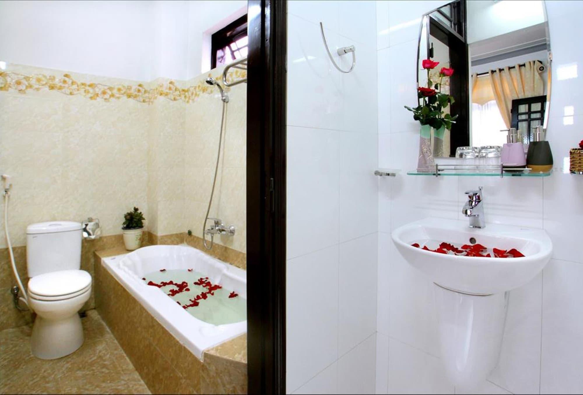 Camellia Homestay Хойан Экстерьер фото