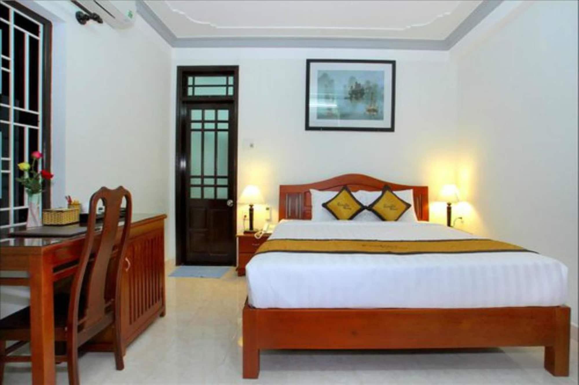 Camellia Homestay Хойан Экстерьер фото