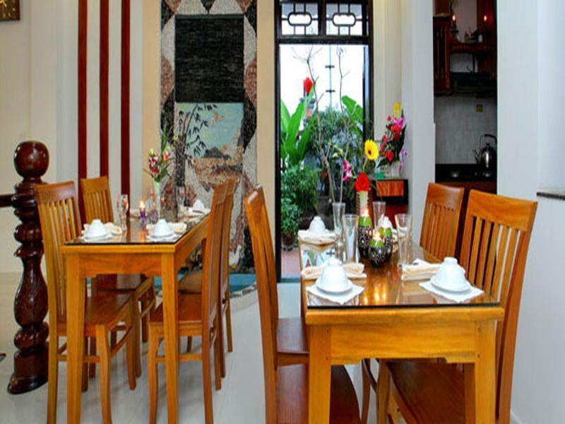 Camellia Homestay Хойан Экстерьер фото